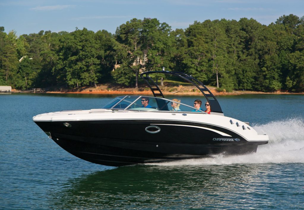 Chaparral 246 SSi Exterior