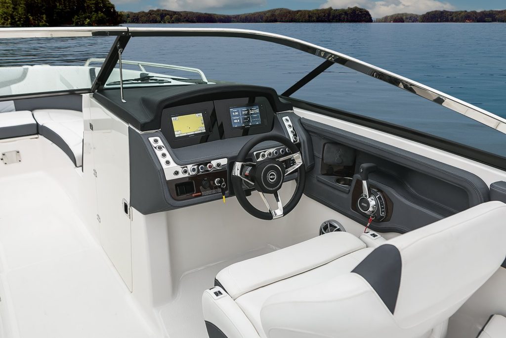 Chaparral 287 SSX Helm